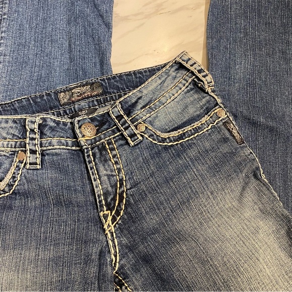 Silver Suki denim jeans 17” women’s 28/33 - Picture 4 of 8